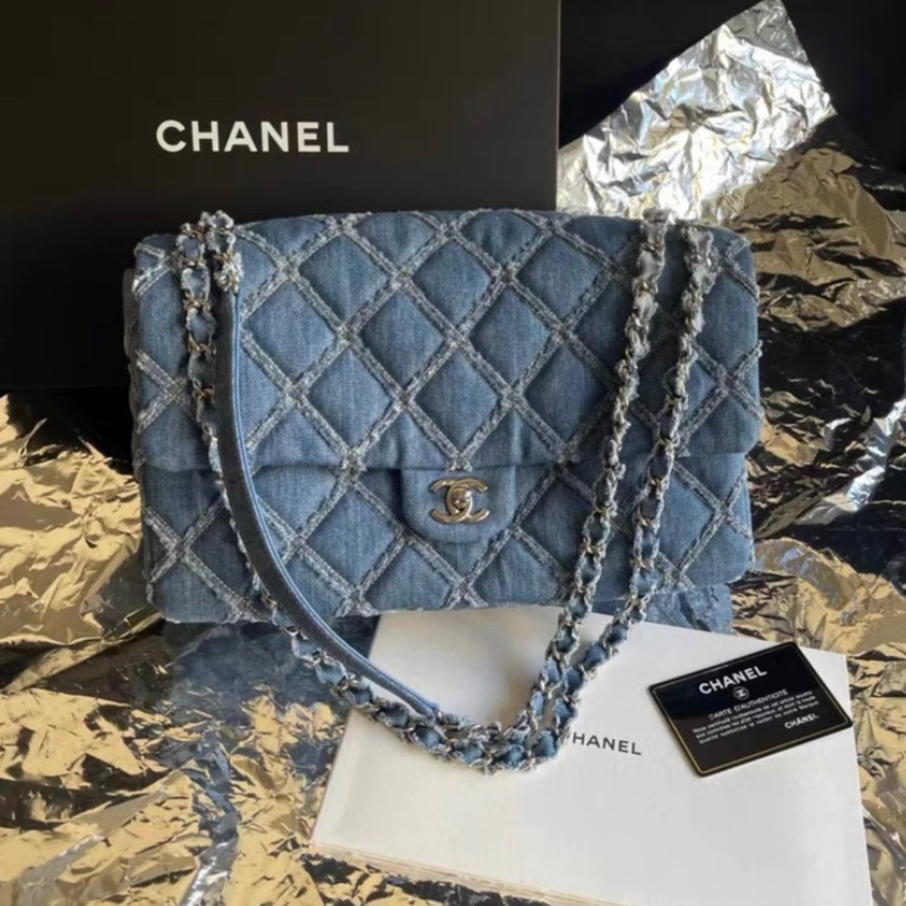 Chanel CF